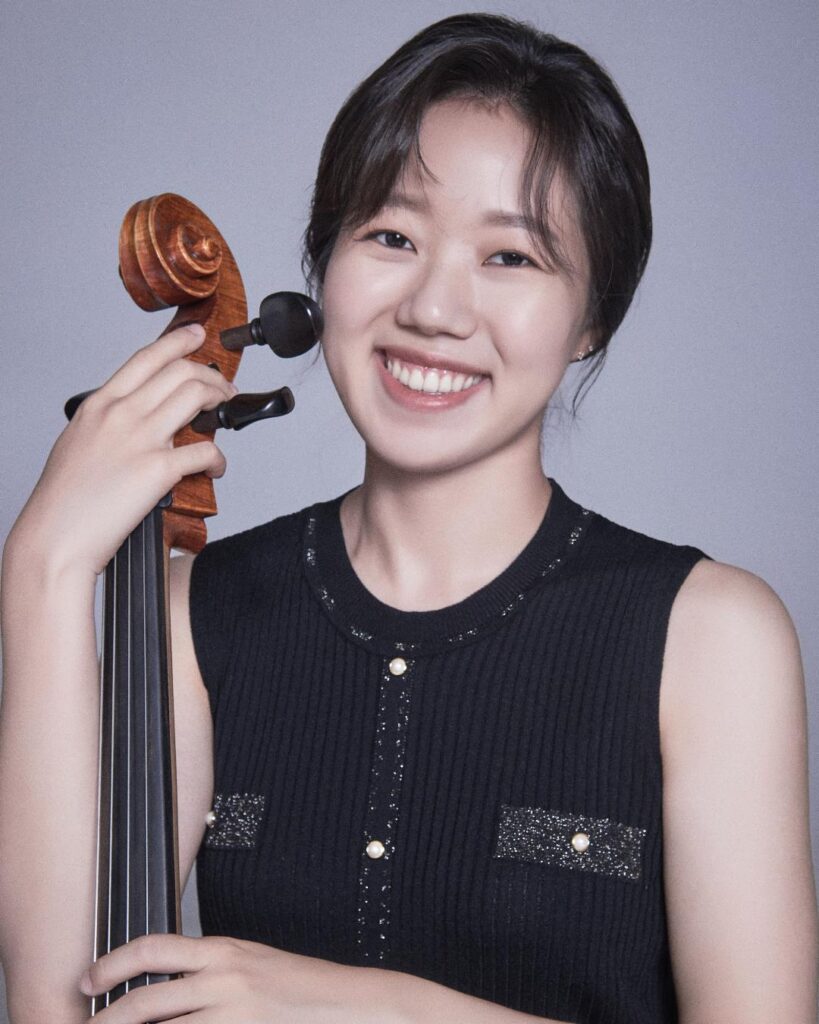 Cellist Jiwon Lee 